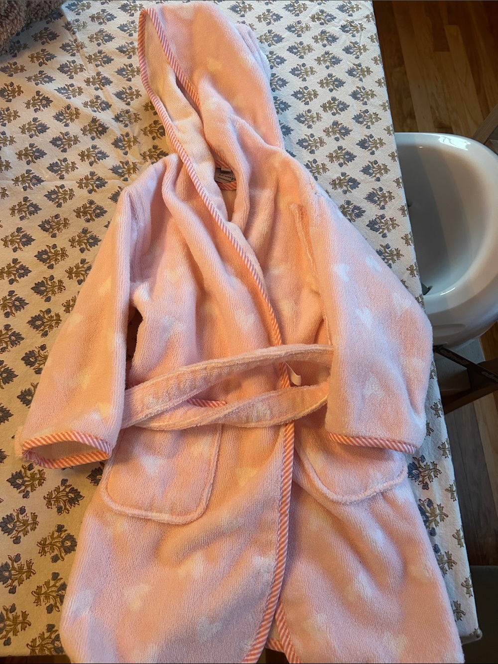 NEVER WORN LIL WEEZIE 1-2Y Terry pink robe